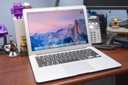 MacBook Air 13″ 2015 MJVE2  đẹp 98%